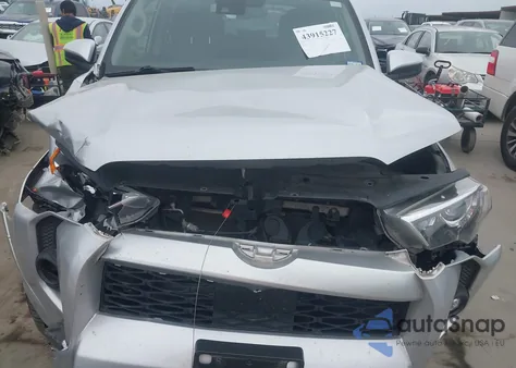 2021 Toyota 4Runner Sr5 from USA, damaged, VIN JTEEU5JR9M5245243